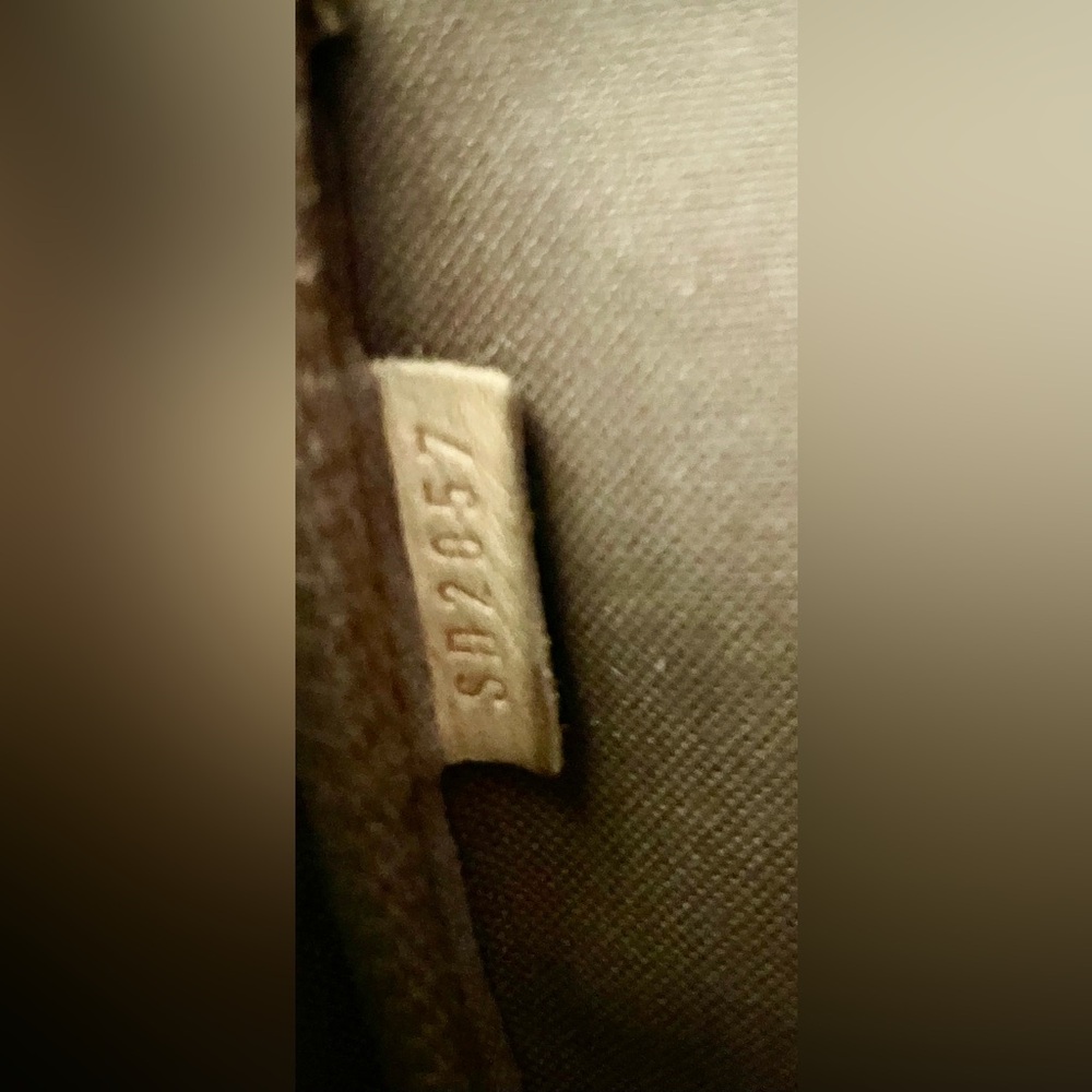 Prestine Vintage Authentic Louis Vuitton Pochette with Unbranded Chain Strap! - Picture 13 of 14
